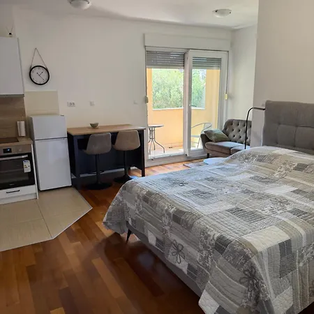 Split Breeze Apartman *